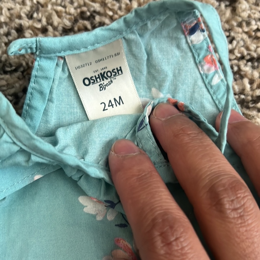 Gap and OshKosh b’gosh bundle - Picture 3 of 3